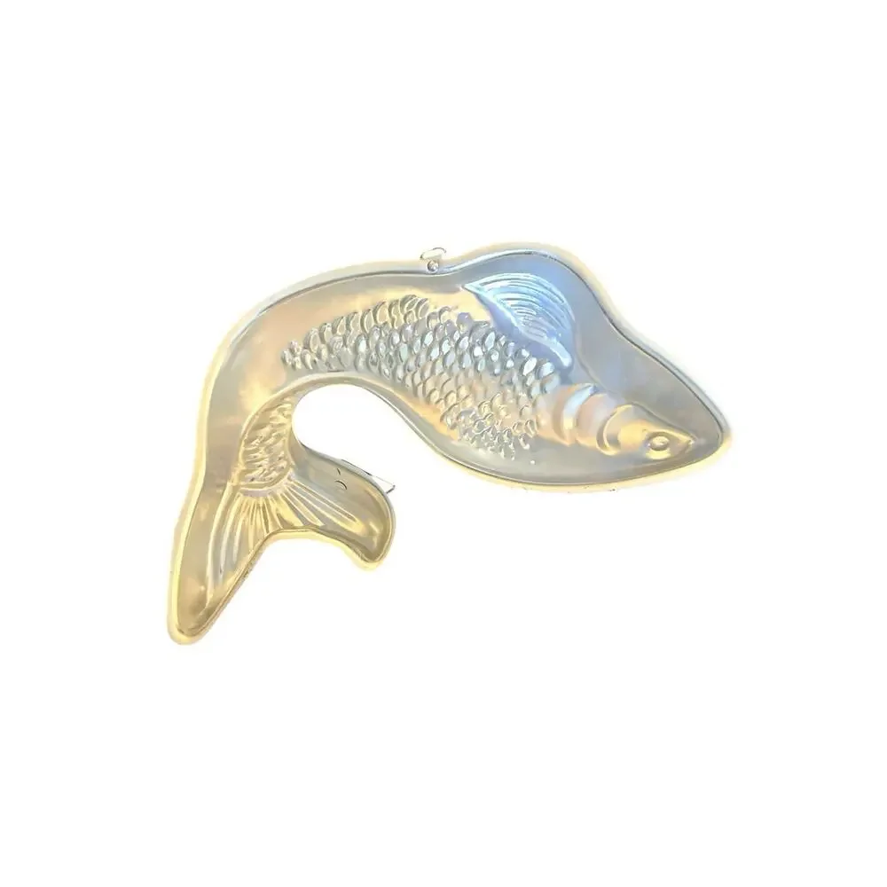 VTG Aluminum Fish Bake Mold Cake Jello Wall Hanging Hong Kong Carp Koi Baking